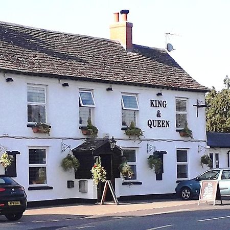 The King & Queen Longcot Exterior photo